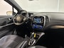 Renault Captur 150PK TCe Version S Automaat | Trekhaak | Climate Control | Bose Audio | Lichtmetalen Velgen | Cruise Control | Camera | Parkeersensoren | Licht & Regen Sensor |