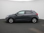 Kia Rio 1.0 T-GDi MHEV DynamicLine | Apple Carplay / Android Auto | Camera | Lichtmetalen Velgen | Multifunctioneel Stuurwiel | Privacy Glass |
