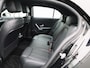 Mercedes-Benz A-klasse 160 Business Solution Luxury | Leder | LED Koplampen | Camera | Privacy Glass | Navigatie | Climate Control | Lichtmetalen Velgen |