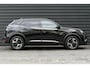 Peugeot 2008 1.2 PURETECH 130PK GT PACK AUTOMAAT / NAVI / ALCANTARA / PDC / CLIMA / 17"LMV / CAMERA V+A / KEYLESS / MASSAGESTOEL / FULL-LED / BLUETOOTH / ADAPT. CRUISECONTROL / FULL-OPTIONS / 1E EIGENAAR / NIEUWSTAAT !!