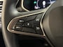 Renault Clio 90PK TCe GPF Techno | 9,3" Navi | Camera | Parkeersensoren | Cruise Control | Climate Control | Licht & Regen Sensor | Apple CarPlay/Android Auto | Full LED | Lichtmetalen Velgen |