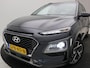 Hyundai Kona 1.6 GDI HEV Fashion Sky / Trekhaak / Navigatie / HUD Display / Halfleer / Cruise Control / 18" LMV / Dealer onderhouden / Historie aanwezig /