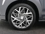 Hyundai Kona 1.6 GDI HEV Fashion Sky / Trekhaak / Navigatie / HUD Display / Halfleer / Cruise Control / 18" LMV / Dealer onderhouden / Historie aanwezig /