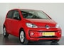 Volkswagen Up! 1.0 BMT up! beats / Clima / Cruisecontrol / Beats audio / BT