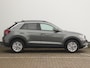 Volkswagen T-Roc 1.5 TSI Life Business | Trekhaak | Stuurverwarming | Stoelverwarming | Camera | Navigatie | Adaptive Cruise |
