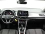 Volkswagen T-Roc 1.5 TSI Life Business | Trekhaak | Stuurverwarming | Stoelverwarming | Camera | Navigatie | Adaptive Cruise |