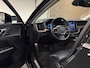 Volvo XC60 T8 AWD Recharge Plus Bright Long Range | Trekhaak | 455pk | Adaptieve Cruise Control | Stoel en Stuurwielverwarming | Schuifdak | Full LED Meesturende koplampen | Pilot Assist | Parkeercamera | Elektrische voorstoelen geheugen | Lederen bekleding | Zittin
