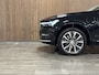 Volvo XC60 T8 AWD Recharge Plus Bright Long Range | Trekhaak | 455pk | Adaptieve Cruise Control | Stoel en Stuurwielverwarming | Schuifdak | Full LED Meesturende koplampen | Pilot Assist | Parkeercamera | Elektrische voorstoelen geheugen | Lederen bekleding | Zittin
