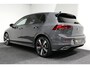 Volkswagen Golf 1.4 eHybrid GTE / Stuur- & stoelverwarming / Apple Carplay - Android Auto / Achteruitrijcamera / Sfeerverlichting / Full LED / 18'' LMV / Elektr. wegklapbare trekhaak / Navigatie / Climatronic / Keyless / Digitaal Instrumentenpaneel