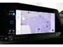 Volkswagen Golf 1.4 eHybrid GTE / Stuur- & stoelverwarming / Apple Carplay - Android Auto / Achteruitrijcamera / Sfeerverlichting / Full LED / 18'' LMV / Elektr. wegklapbare trekhaak / Navigatie / Climatronic / Keyless / Digitaal Instrumentenpaneel