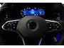 Volkswagen Golf 1.4 eHybrid GTE / Stuur- & stoelverwarming / Apple Carplay - Android Auto / Achteruitrijcamera / Sfeerverlichting / Full LED / 18'' LMV / Elektr. wegklapbare trekhaak / Navigatie / Climatronic / Keyless / Digitaal Instrumentenpaneel