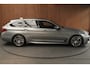 BMW 5-Serie Touring 520i High Exe M-pakket Head-up Navi Elektr. achterklep Camera Carplay Virtual Elektr. uitklapbare trekhaak Matrix ACC Stoelverwarming DAB Climate (3-zone) PDC Memory LM velgen BTW auto