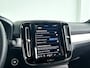 Volvo XC40 B4 Plus Dark | Parkeercamera | Stoel- en Stuurverwarming | Harman Kardon | Trekhaak