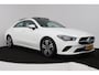 Mercedes-Benz CLA 200 Business Solution Luxury (PANORAMADAK, TREKHAAK, SFEERVERLICHTING, STOELVERARMING, CAMERA)