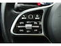 Mercedes-Benz CLA 200 Business Solution Luxury (PANORAMADAK, TREKHAAK, SFEERVERLICHTING, STOELVERARMING, CAMERA)