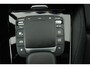 Mercedes-Benz CLA 200 Business Solution Luxury (PANORAMADAK, TREKHAAK, SFEERVERLICHTING, STOELVERARMING, CAMERA)