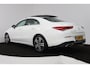 Mercedes-Benz CLA 200 Business Solution Luxury (PANORAMADAK, TREKHAAK, SFEERVERLICHTING, STOELVERARMING, CAMERA)