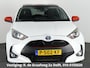 Toyota Yaris 1.5 Hybrid Active + Coral Red Pack | 1e eigenaar | Apple Carplay & AndroidAUTO | Camera |