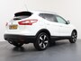Nissan Qashqai 1.2 N-Connecta | Panoramadak | Trekhaak | Navigatie