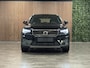 Volvo XC40 T4 Recharge Inscription | MY23 | Trekhaak | All Season banden | Stoel en Stuurwielverwarming | Zitting verlenging voorstoelen | Cruise Control | 18 Inch | Keyless Drive | Parkeersensoren achter | Elektrisch bedienbare achterklep | Climate Control L+R | DA