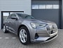 Audi E-tron 50 Quattro Business Edition Plus ✓SOH 90.4% ✓Panoramadak ✓Vol Leder ✓Luchtvering ✓Full LED ✓Elektrische Achterklep ✓Parkeersensoren ✓Trekhaak