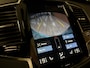 Volvo XC90 T8 AWD Recharge Inscription | Luchtvering | Trekhaak | Harman Kardon | Schuifdak | Head- Up Display | Adaptieve Cruise Control | Standkachel met Volvo On Call App | Stoelverwarming voor+achter | Stuurwielverwarming | 22 Inch | Parkeercamera | Full LED Mee
