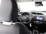 Toyota Yaris 1.5 HYBRID BI-TONE GARANTIE 4-2030! CAMERA. DEALERAUTO ! PDC . GARANTIE TOT 04-2030