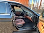 BMW 5-Serie Touring 530d panoramadak, trekhaak, comfortstoelen, export!