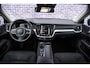 Volvo V60 2.0 B3 Momentum Advantage | Parkeer Camera | 17" Lichtmetalen Velgen | Stoel en Stuurverwarming | Parkeersensoren Voor en Achter |