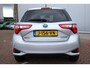 Toyota Yaris 1.5 Hybrid Aspiration |Clima|Getint glas|LM velgen|Mistlampen|Leder stuur|Metallic lak