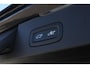 Volvo V60 B4 Automaat Plus Dark | Panoramadak|Premium Audio by Harman en Kardon|Nappa leder Interieur| Rondom Zicht Camera| 19"Lichtmetalen velgen|Semi electrische Trekhaak.