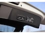 Volvo XC40 T5 Recharge Inscription | Stoelverwarming | BLIS | Pilot Assist | Trekhaak | 360° Camera | Leder | Panoramadak | Keyless