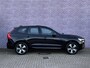 Volvo XC60 2.0 T6 Plug-in hybrid AWD Plus Dark | Adaptive cruise control | 360° camera | Trekhaak | Stoel- en stuurverwarming | Dode hoek detectie BLIS |