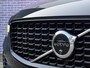 Volvo XC60 2.0 T6 Plug-in hybrid AWD Plus Dark | Adaptive cruise control | 360° camera | Trekhaak | Stoel- en stuurverwarming | Dode hoek detectie BLIS |