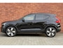 Volvo XC40 T4 Plug-in hybrid Ultimate Dark | Panoramadak | 360 Graden Camera | Adaptieve Cruise Control | Standkachel | Verwarmbare Voorstoelen | Apple Carplay/ Android Auto | 20'' Lichtmetalen Velgen