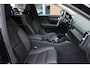Volvo XC40 T4 Plug-in hybrid Ultimate Dark | Panoramadak | 360 Graden Camera | Adaptieve Cruise Control | Standkachel | Verwarmbare Voorstoelen | Apple Carplay/ Android Auto | 20'' Lichtmetalen Velgen