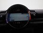 MINI Clubman Mini 1.5 Cooper Business Edition AUTOMAAT | Navigatie | Climate-Control | Stoelverwarming | Cruise-Control | Camera |