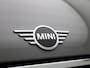 MINI Clubman Mini 1.5 Cooper Business Edition AUTOMAAT | Navigatie | Climate-Control | Stoelverwarming | Cruise-Control | Camera |