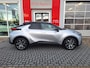 Toyota C-HR 1.8 Hybrid 140 Dynamic Plus Limited Nu tijdelijk met gratis trekhaak!