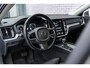 Volvo V60 2.0 T5 Inscription | Trekhaak | Adaptive cruise control | Lederen bekleding | Actieve LED koplampen | Stoelverwarming | Achteruitrijcamera | 19" velgen | Parkeersensoren voor + achter | Navigatie | Apple Carplay / Android Auto |