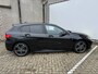 BMW 1-Serie 118i Executive | Achterbank in delen neerklapbaar | Achteruitrijcamera | Alarm klasse 3