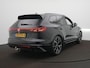 Volkswagen Touareg 3.0 TSi eHybrid 4MOTION R Rondomzicht Camera - Panoramadak - Trekhaak - 22 Inch - Luchtvering