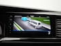 Volkswagen Transporter 2.0 TDI L2H1 32 DC Highline Automaat - Navigatie - Trekhaak - Betimmering
