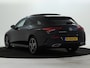 Mercedes-Benz CLA Shooting Brake 250 e Business Solution AMG Nightpakket | Panoramadak | Sfeerverlichting | Keyless Go | Parkeerpakket met Camera | LED | Inclusief 24 maanden Mercedes-Benz Certified garantie voor Europa.