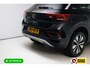 Volkswagen T-Roc 1.0 TSI Goal Edition | Stoelverw. | Apple Carplay / Android auto | PDC V+A | Adaptive cruise | Travel Assist, Automatisch inparkeren, Climate control, all season banden, extra getint glas achter