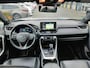 Toyota RAV4 2.5 HYBRID AWD BI-TONE TREKHAAK JBL-AUDIO NAVI BLIND-SPOT LEDER PARK-SENSOREN KEYLESS LM-VELGEN ELEK-ACHTERKLEP 360CAMERA