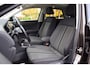 Volkswagen T-Roc 1.5 TSI Sport Business R DSG Automaat | BOVAG Garantie | Virtual Cockpit | Navigatie | Achteruitrijcamera | 18'' Velgen Met All Season Banden | Adaptive Cruise | Stoelverwarming |