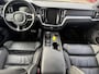 Volvo V60 2.0 B3 Business Pro ADAPT. CRUISE - CAM- PDC - TREKHAAK - STOEL EN STUUR VERW. LEER