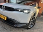 Mazda MX-30 e-SkyActiv 145 First Edition 36 kWh SOH 95%!! // HEAD-UP DISPLAY // DODEHOEK // ELEK.STOEL+GEHEUGEN // ADAPT. CRUISE // FULL LED //