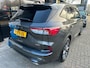 Ford Kuga 2.5 225PK PHEV ST-Line AUTOMAAT | TREKHAAK ELEKTRISCH| STOEL-, STUUR-, VOORRUIT- EN ACHTERBANK VERWARMD| NAVIGATIE| CAMERA| 4 SEIZOENENBANDEN|